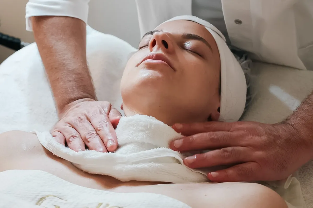 Massage treatment at G d'Or Beauty Studio